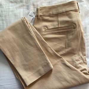 Old Navy High Rise Pixie Pants Size 8 Khaki